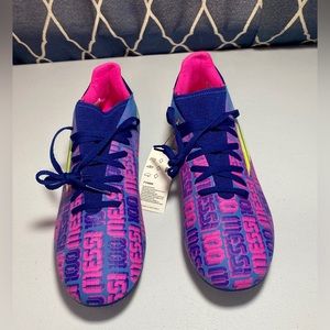 Men/women soccer shoes